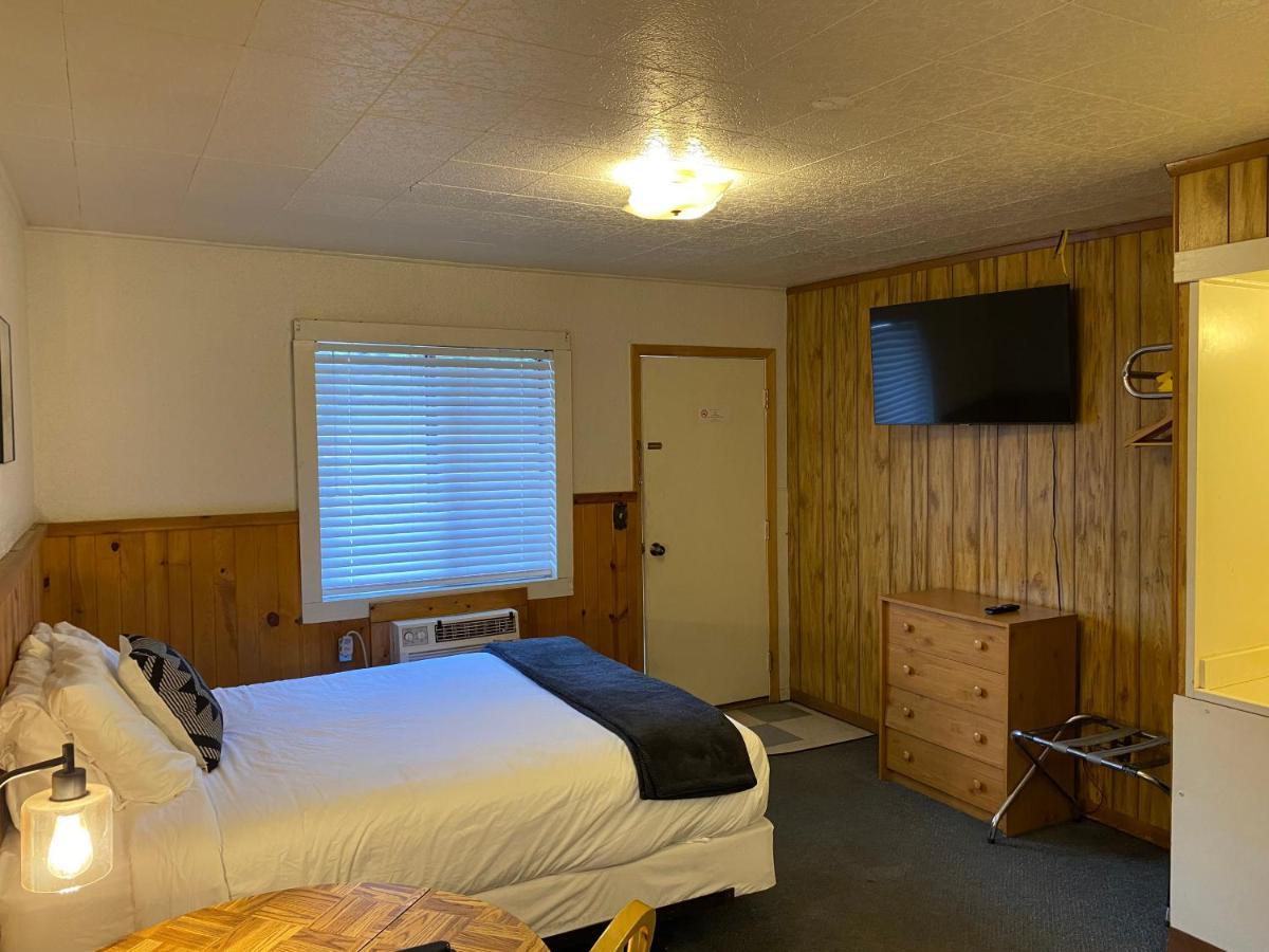 Columbia Point Resort Kettle Falls Экстерьер фото