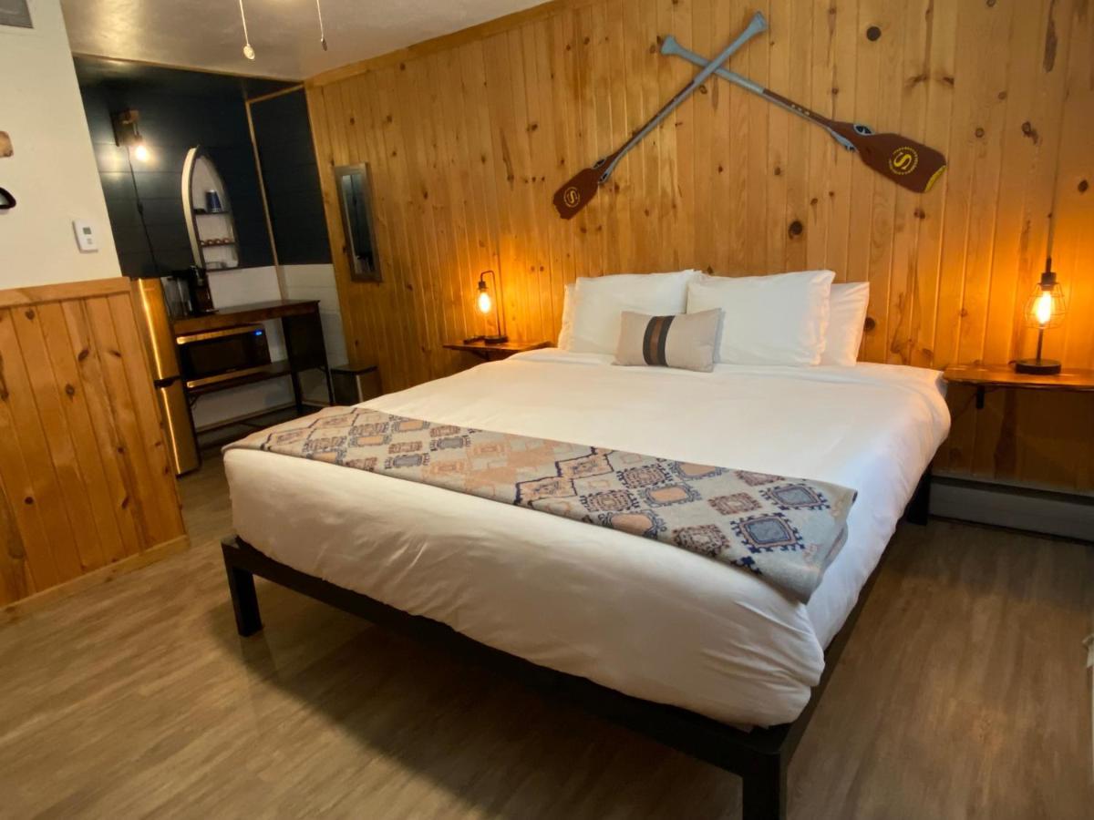 Columbia Point Resort Kettle Falls Экстерьер фото